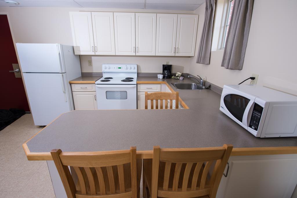 Unb Fredericton Accommodations Δωμάτιο φωτογραφία