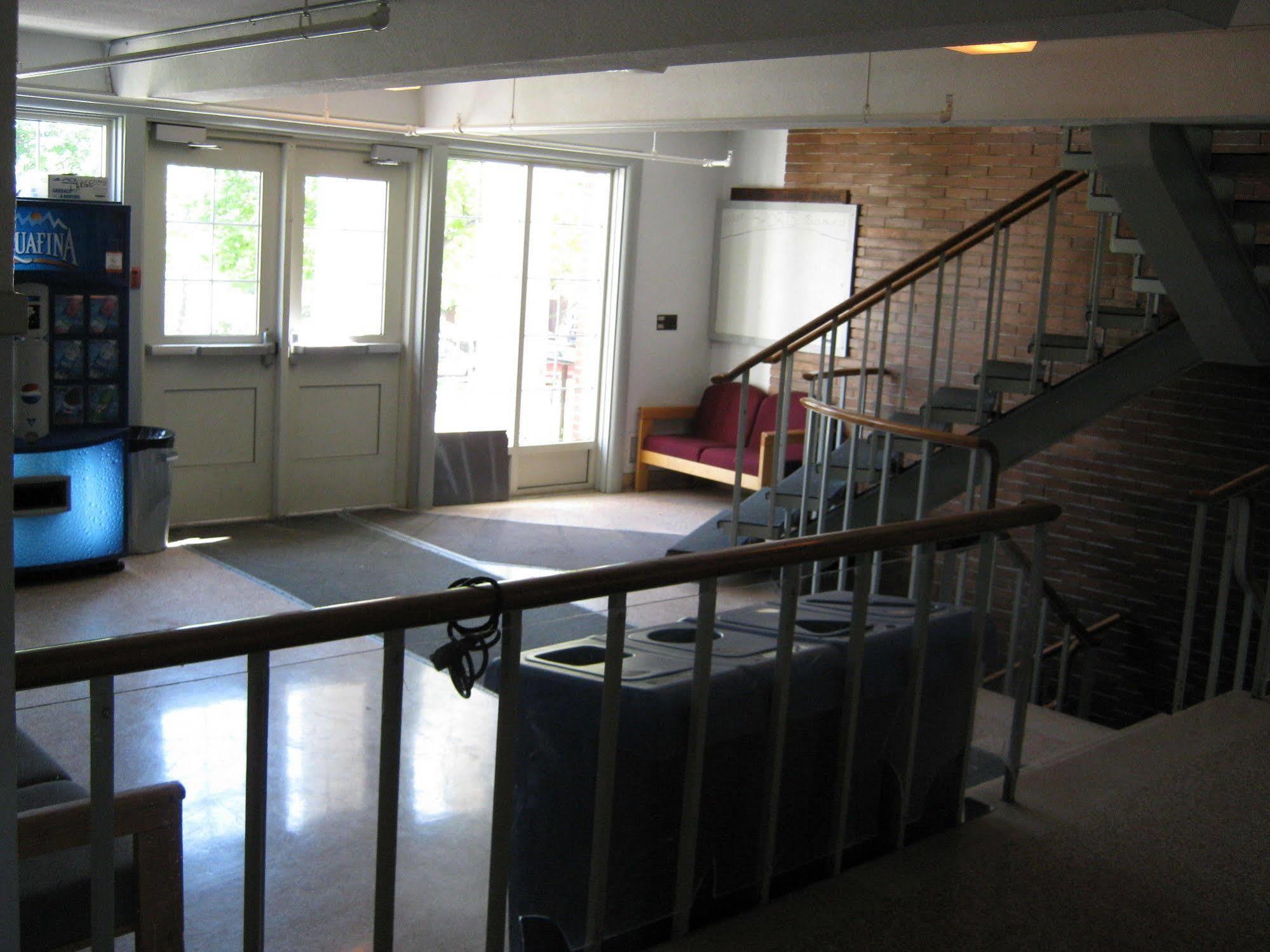 Unb Fredericton Accommodations Εξωτερικό φωτογραφία