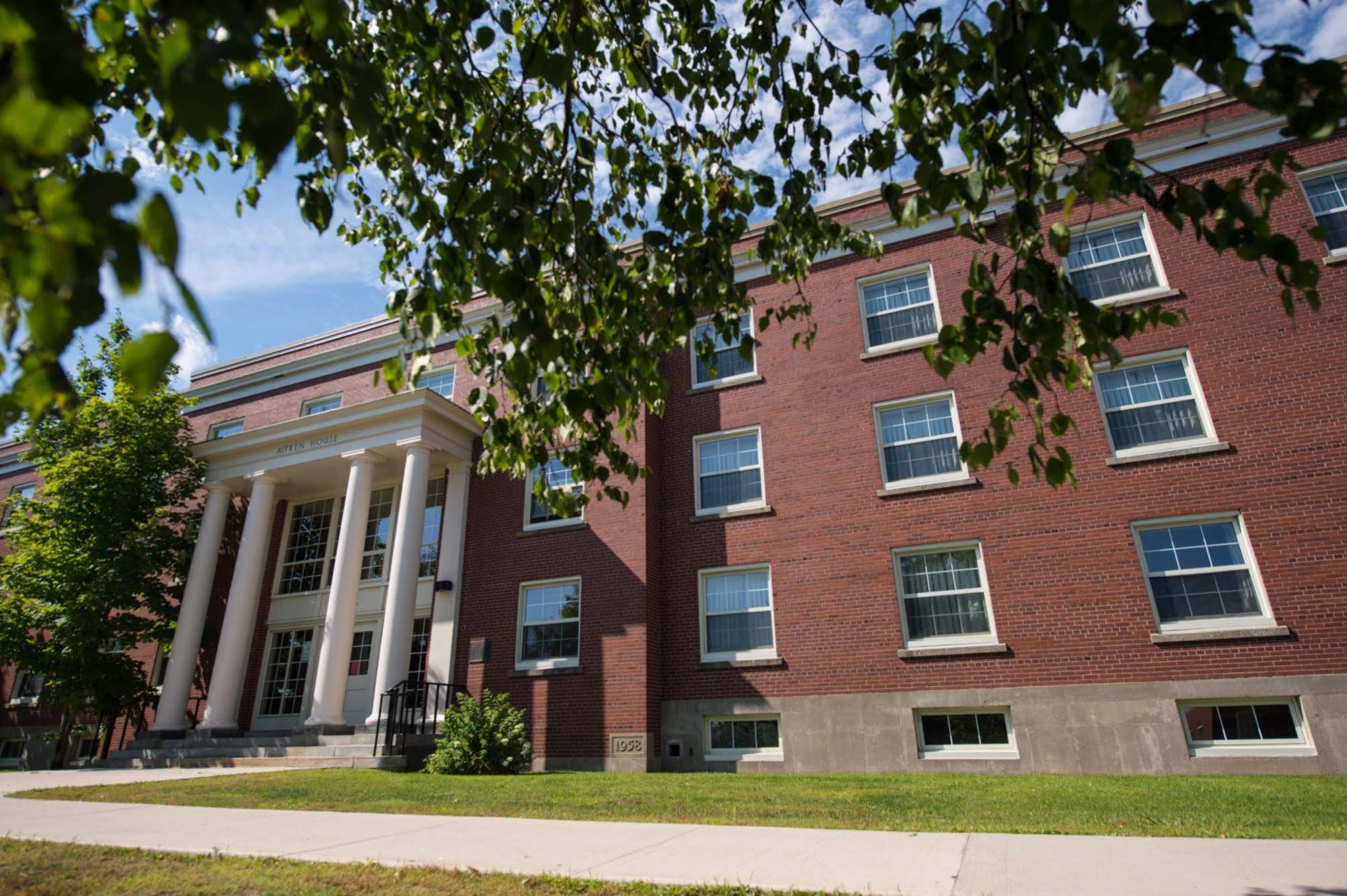 Unb Fredericton Accommodations Εξωτερικό φωτογραφία